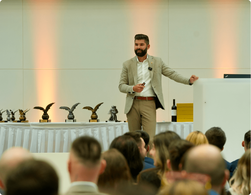 Reinventează-te: Mihai Dobrie on Founders Magazin